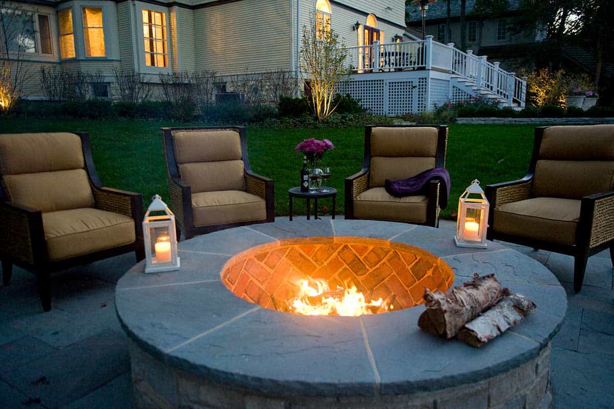Highland Park Built-in Fire Pit
